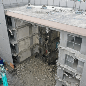 某集合住宅解体現場