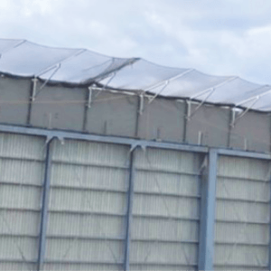 忍び返しブラケット使用現場